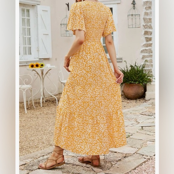 ZESICA Floral Maxi Dress - Picture 2 of 4